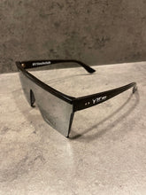 Last inn bildet i Galleri-visningsprogrammet, 59 North Wheels solbriller squre, svart ramme med krom/speilglass
